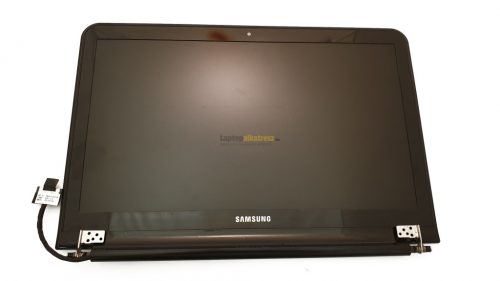 Gyári használt matt Samsung NP900X3A  13.3" WXGA HD LED slim 1366X768 kijelző modul