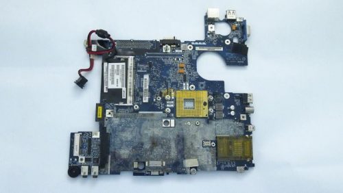 Toshiba Satellite M100, M105 használt alaplap (945GM chipset)